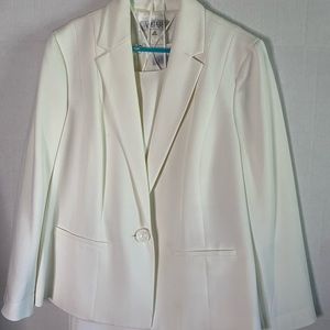 GORGEOUS Kasper ivory suit: dress and jacket